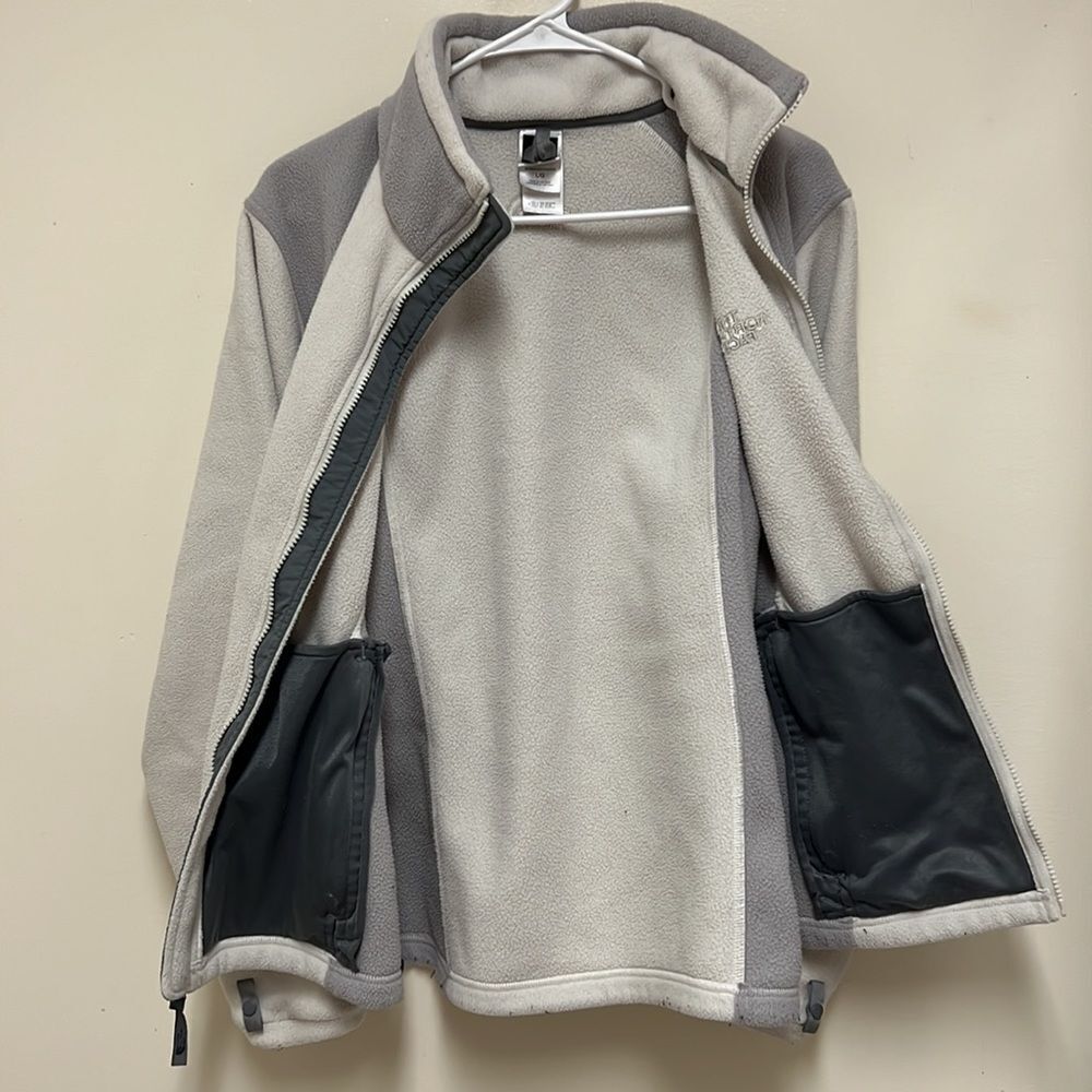 The North Face Jacket Medium - Picture 6 of 7